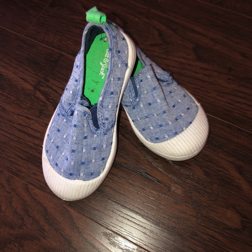 Boys size 8 shoes